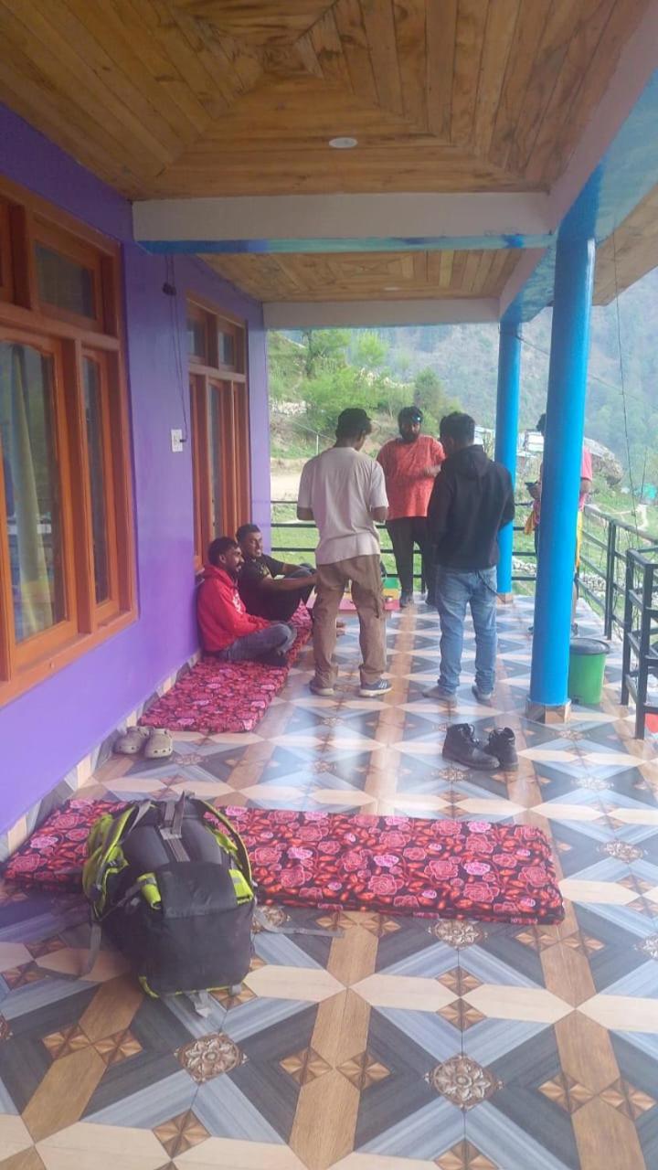 Vigyan Guest House Tosh Exteriér fotografie
